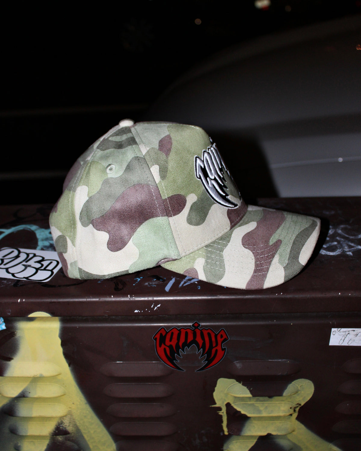 CONCRETE JUNGLE SNAPBACK HAT